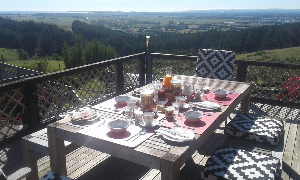 Warwick Hills Rural Bed & Breakfast ปาปาโมอา ภายนอก รูปภาพ